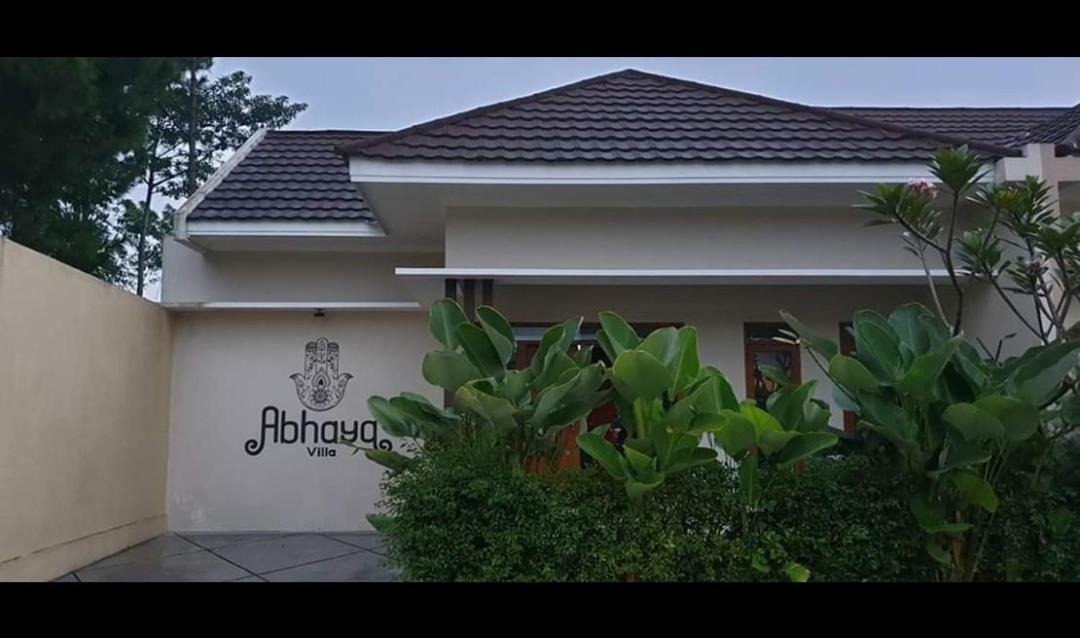 Abhaya Villa Wonosobo Exterior foto